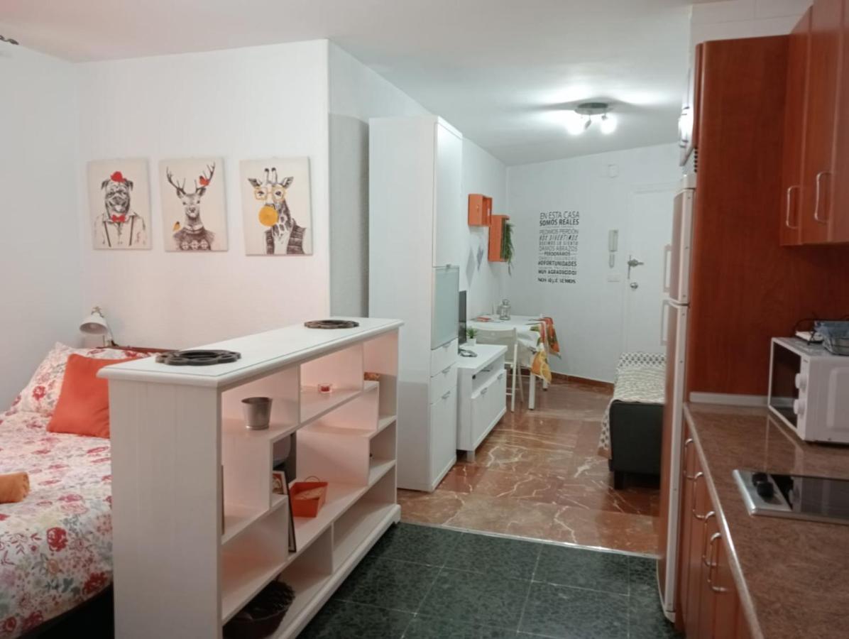 Apartamento Con Encanto 'Larios Studio' Apartment Málaga Exterior foto